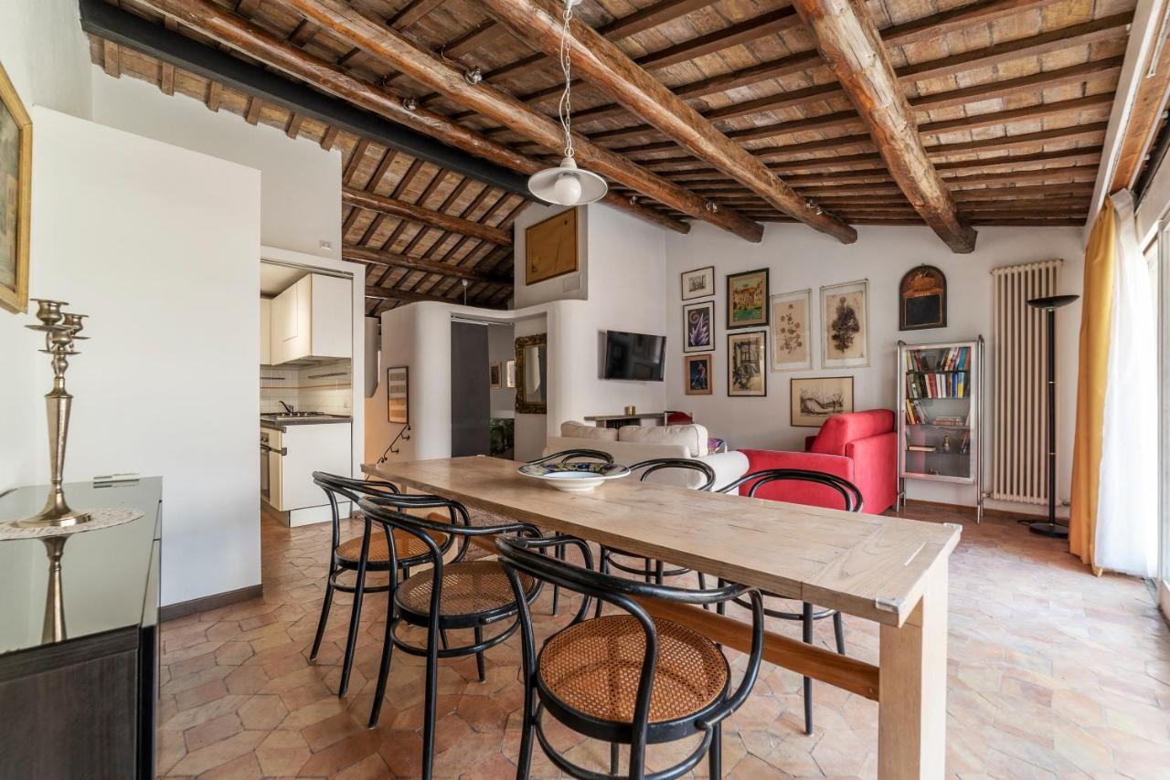 Banchi Vecchi Apartment With Terrace Rome Exterior photo