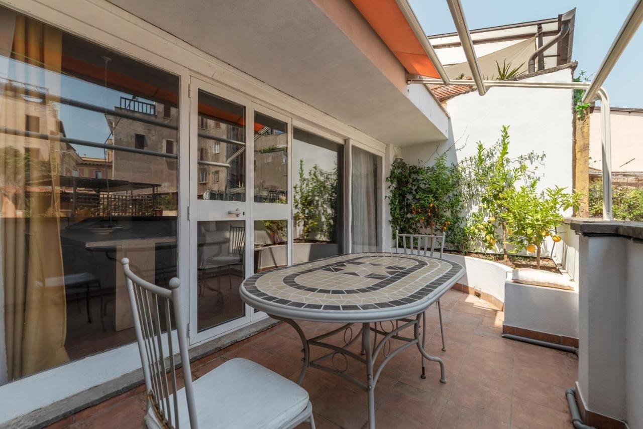 Banchi Vecchi Apartment With Terrace Rome Exterior photo